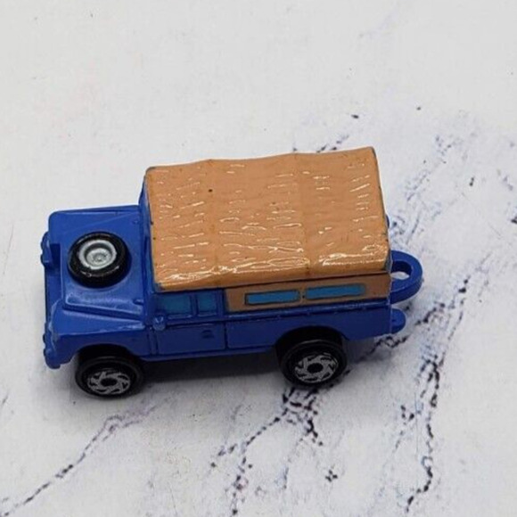 Micro Machines Vintage 1987 Land Rover Blue - Picture 5 of 7